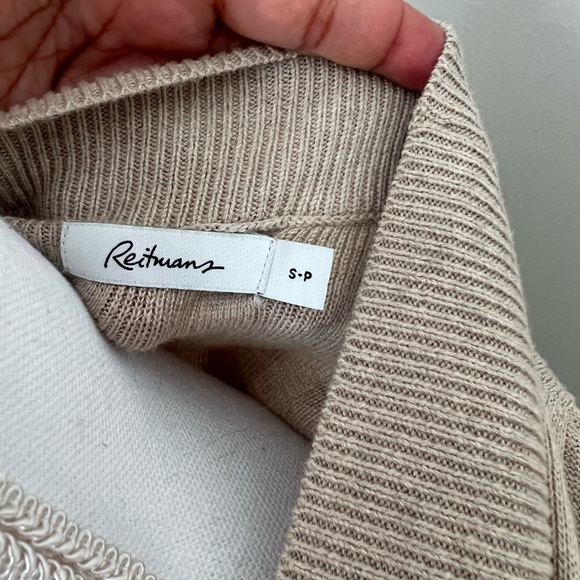 Reitmans sweater vest - Picture 4 of 5